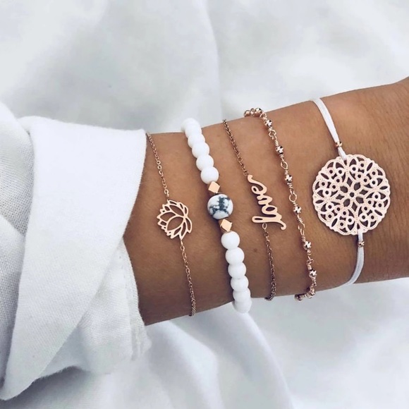 Jewelry - LOTUS BRACELET GIFT SET